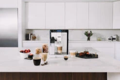 Refurbished DeLonghi Eletta Cappuccino In White ECAM44660W 15 Refurbished DeLonghi Eletta Cappuccino In White ECAM44660W -Brewroast Deals Store ECAM44660W Lifestyles April2019 6