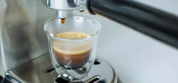 DeLonghi EC685M Dedica Deluxe Espresso Machine 9 DeLonghi EC685M Dedica Deluxe Espresso Machine - Image 9