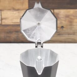 E&B Lab Classic Moka Pot - 6-Cup -Brewroast Deals Store IMG 4024