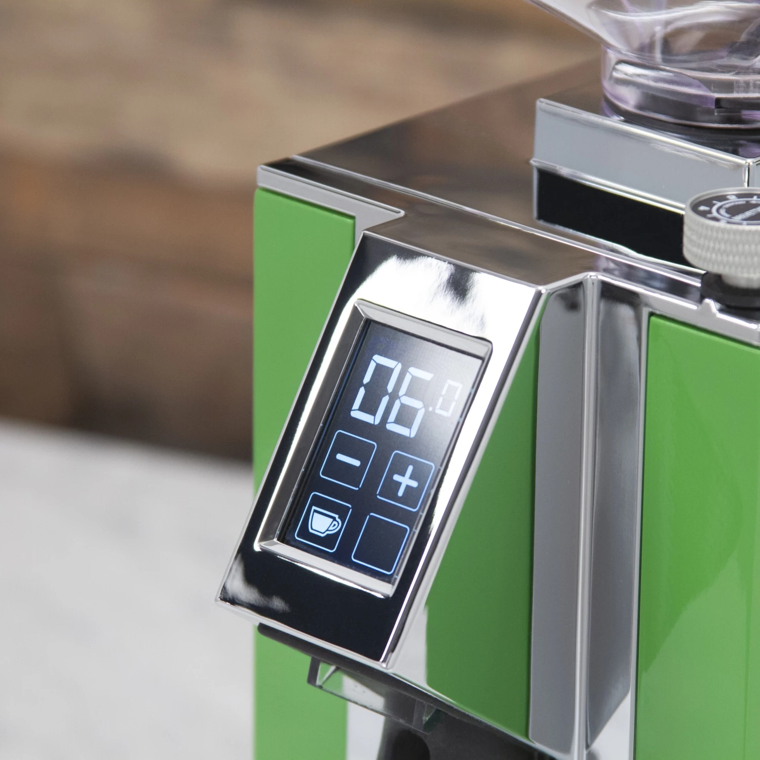 Eureka Mignon Magnifico Coffee Grinder In Lime Green 7 Eureka Mignon Magnifico Coffee Grinder In Lime Green - Image 7