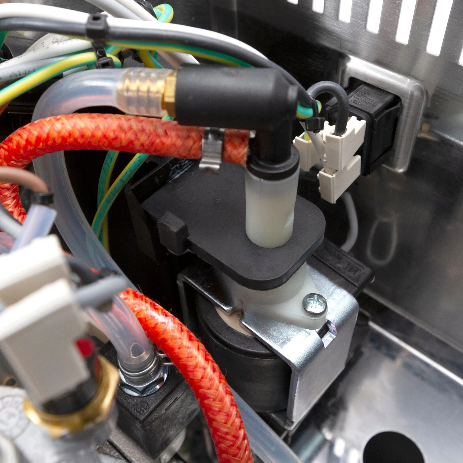 Gaggia Classic Evo Pro Semi-Automatic Espresso Machine 14 Gaggia Classic Evo Pro Semi-Automatic Espresso Machine - Image 14